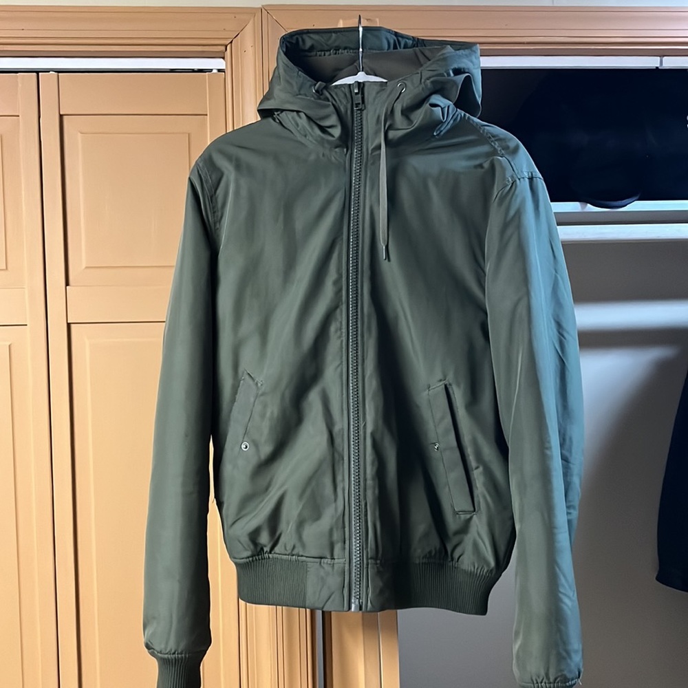 H&M Divided Green Bomber Hooded Jacket Puffy M